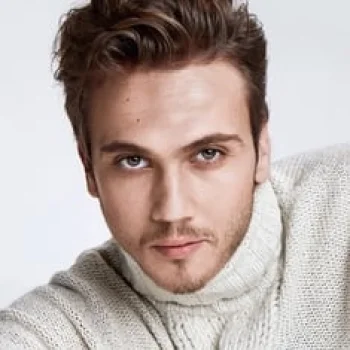 Aras Bulut İynemli
