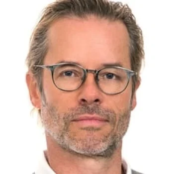 Guy Pearce