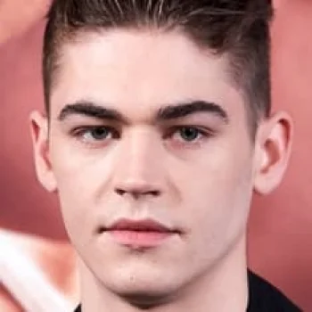 Hero Fiennes Tiffin