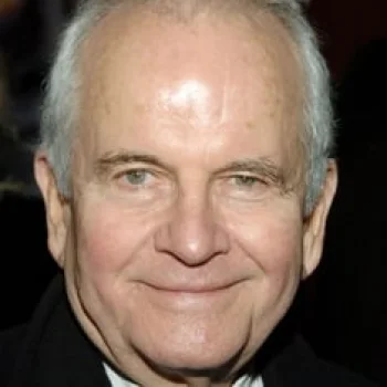 Ian Holm