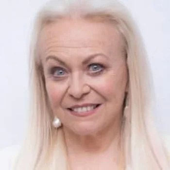 Jacki Weaver