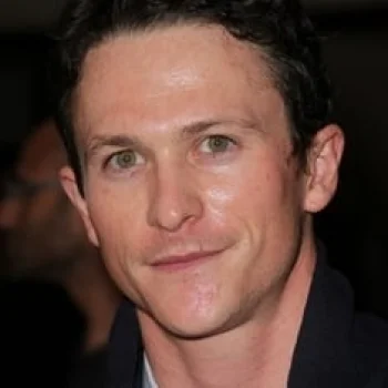 Jonathan Tucker