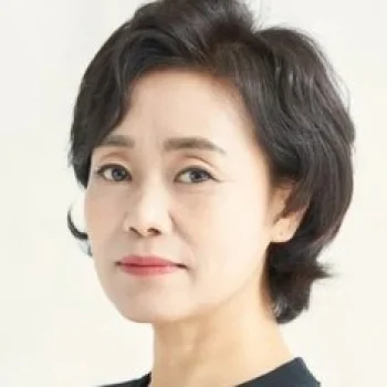 Kang Ae-sim