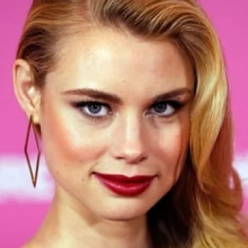 Lucy Fry