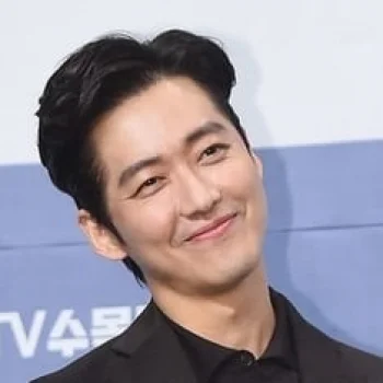 Namkoong Min