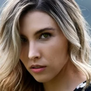 Rebecca Lee Robertson