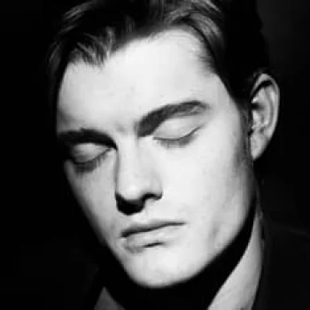 Sam Riley
