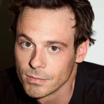 Scoot McNairy