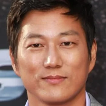 Sung Kang