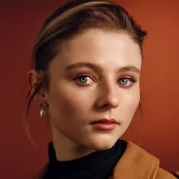 Thomasin McKenzie